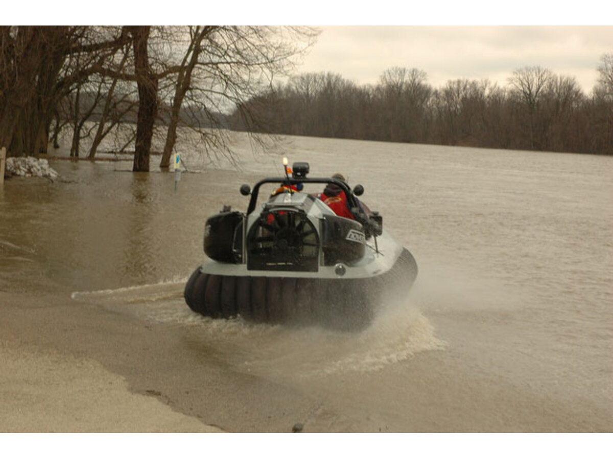 Neoteric Hovertrek 4100L S