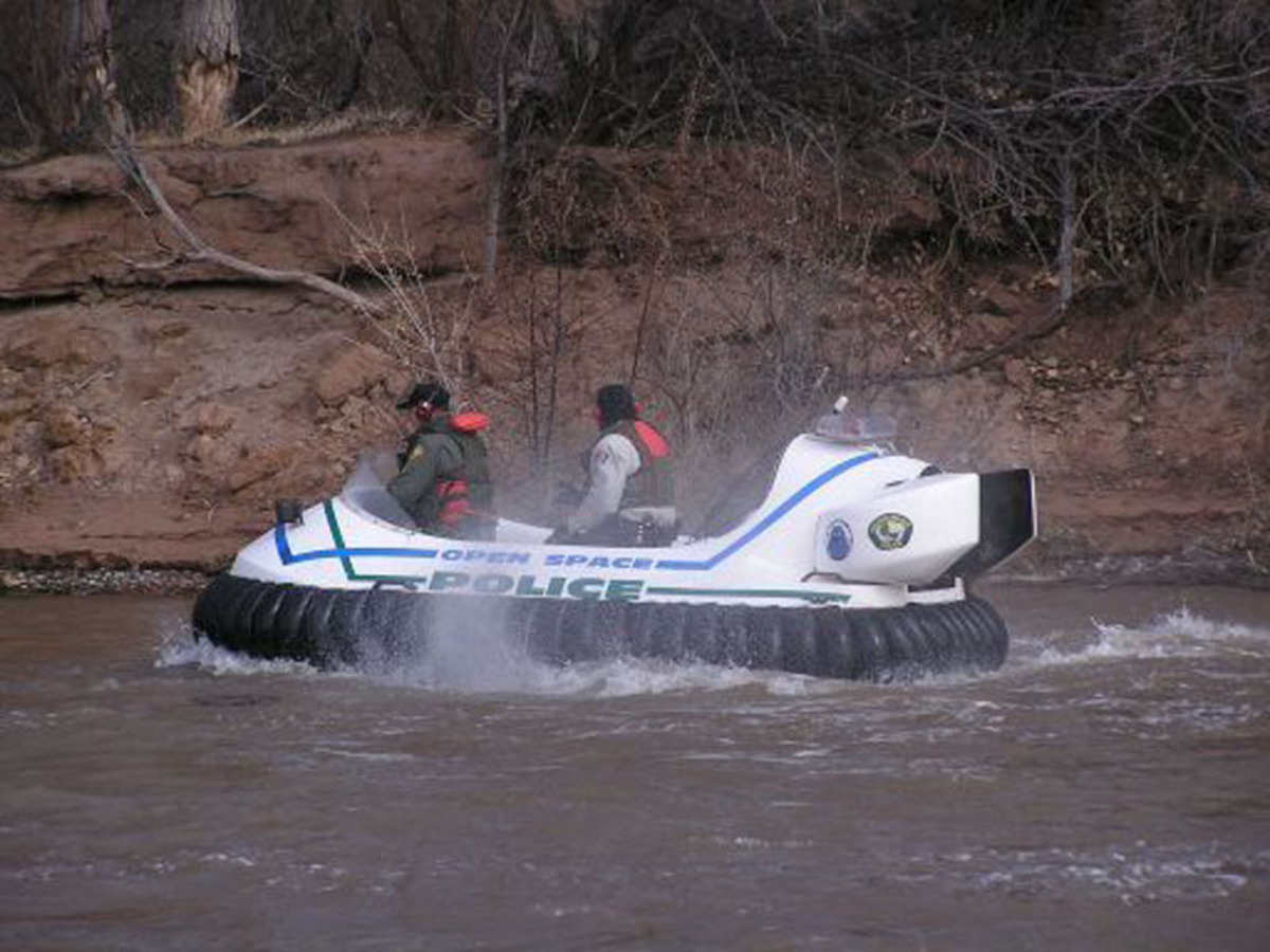 Neoteric Hovertrek 465LR