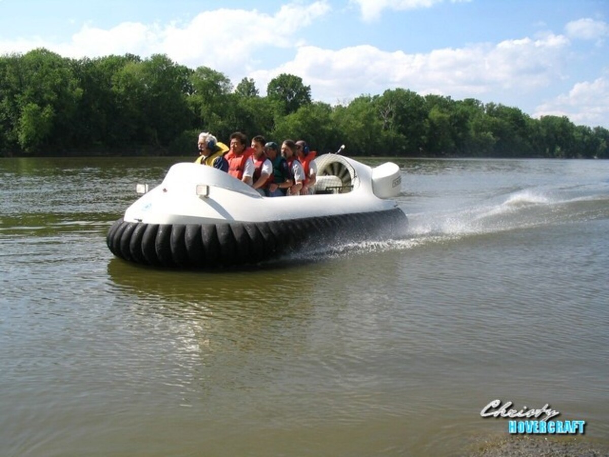 Neoteric Hovertrek 6100L
