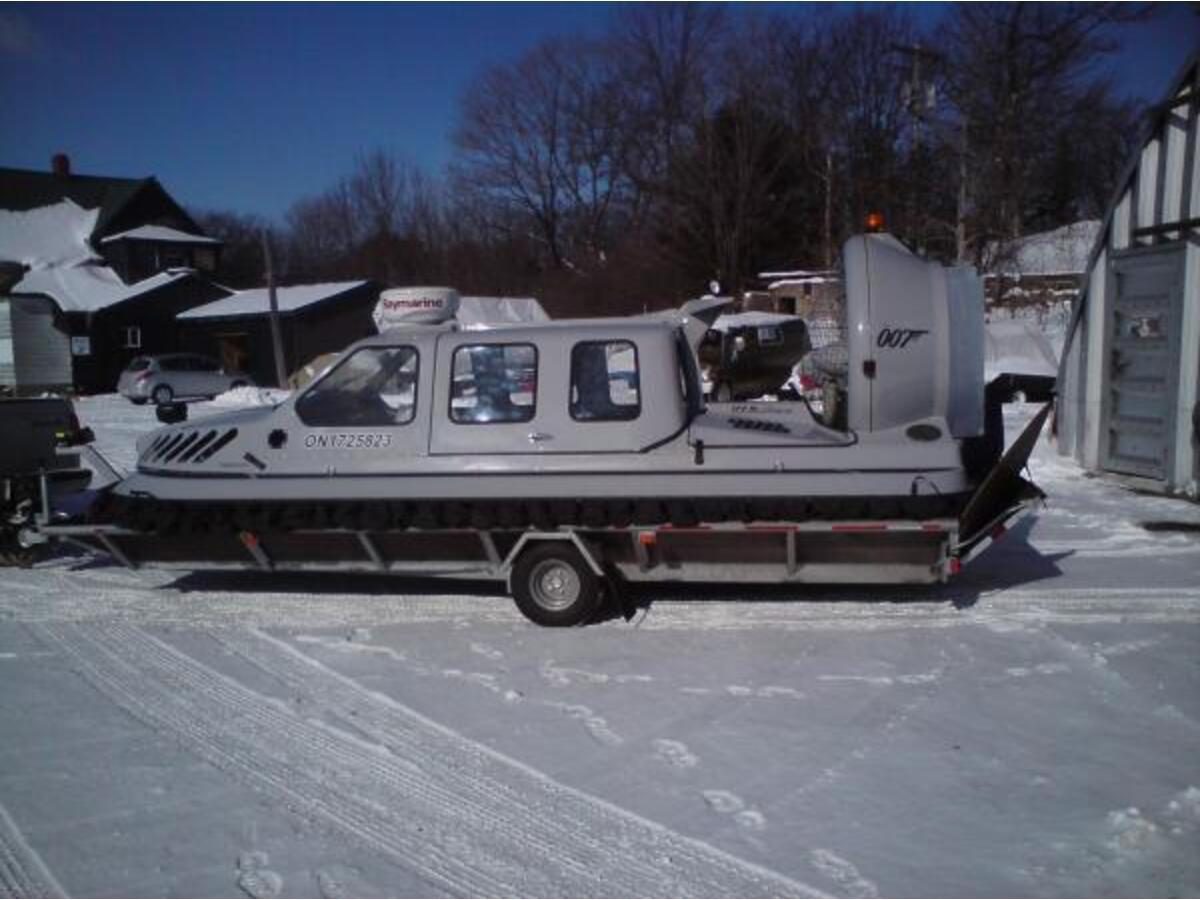 Ivanoff hovercraft IH-6