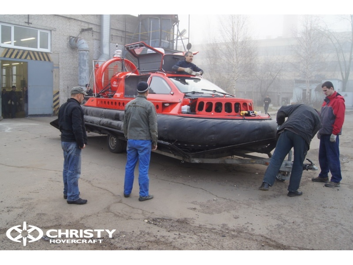 Судно на воздушной подушке Christy 6143 (ПРОДАНО)