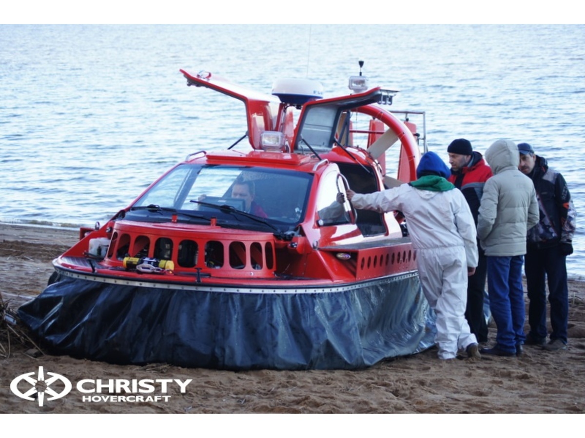 Судно на воздушной подушке Christy 6143 (ПРОДАНО)