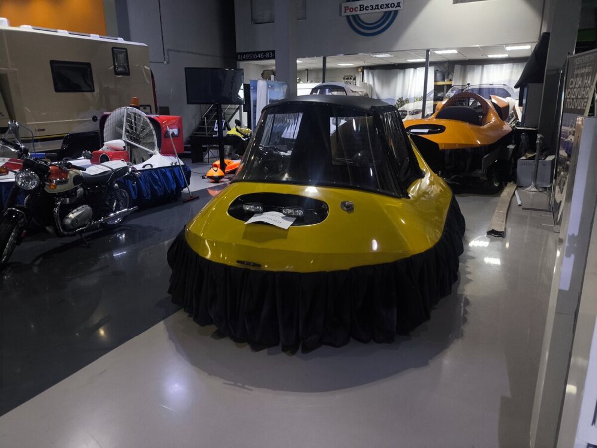 СВП Neoteric Hovertrek 465LC